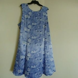 Beautiful!!! NWT DBYII LTD sleeveless blue dress